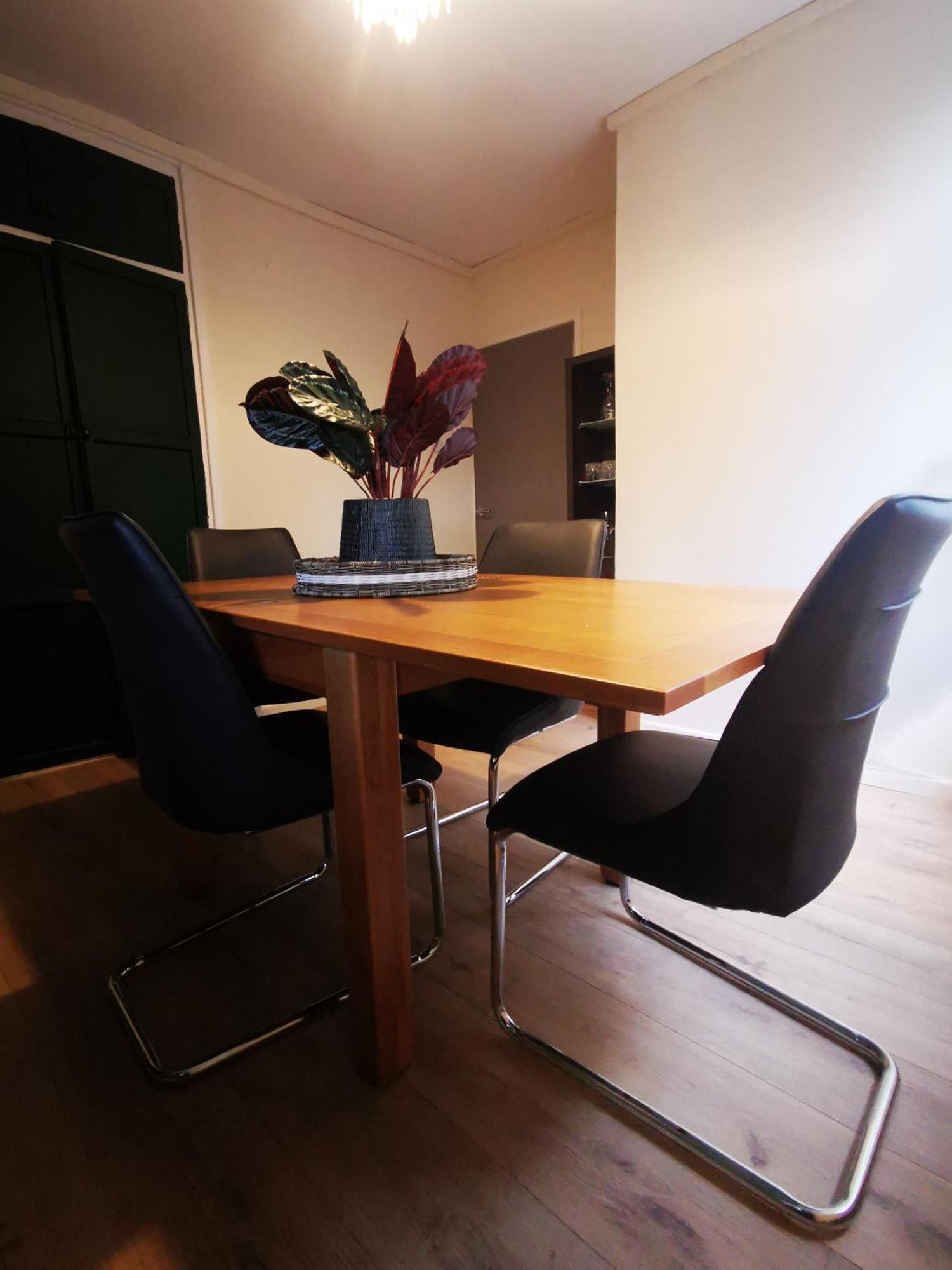 Entire 1 Bed Spacious Apartment, Private Balcony & Study Room Near City Whitehouse  Eksteriør bilde